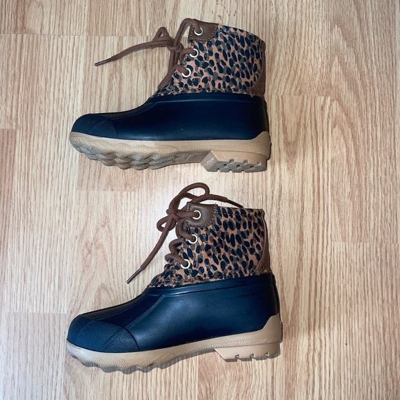 Girls Sperry Black and Brown Cheetah Print Port Duck Boot Size 9 - Picture 5 of 8